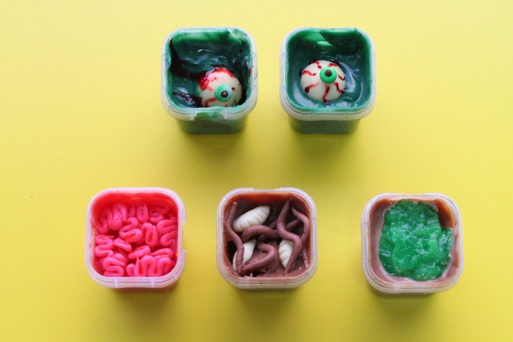 Bolo no Pote de Halloween da Casa da Bruxa em Curitiba