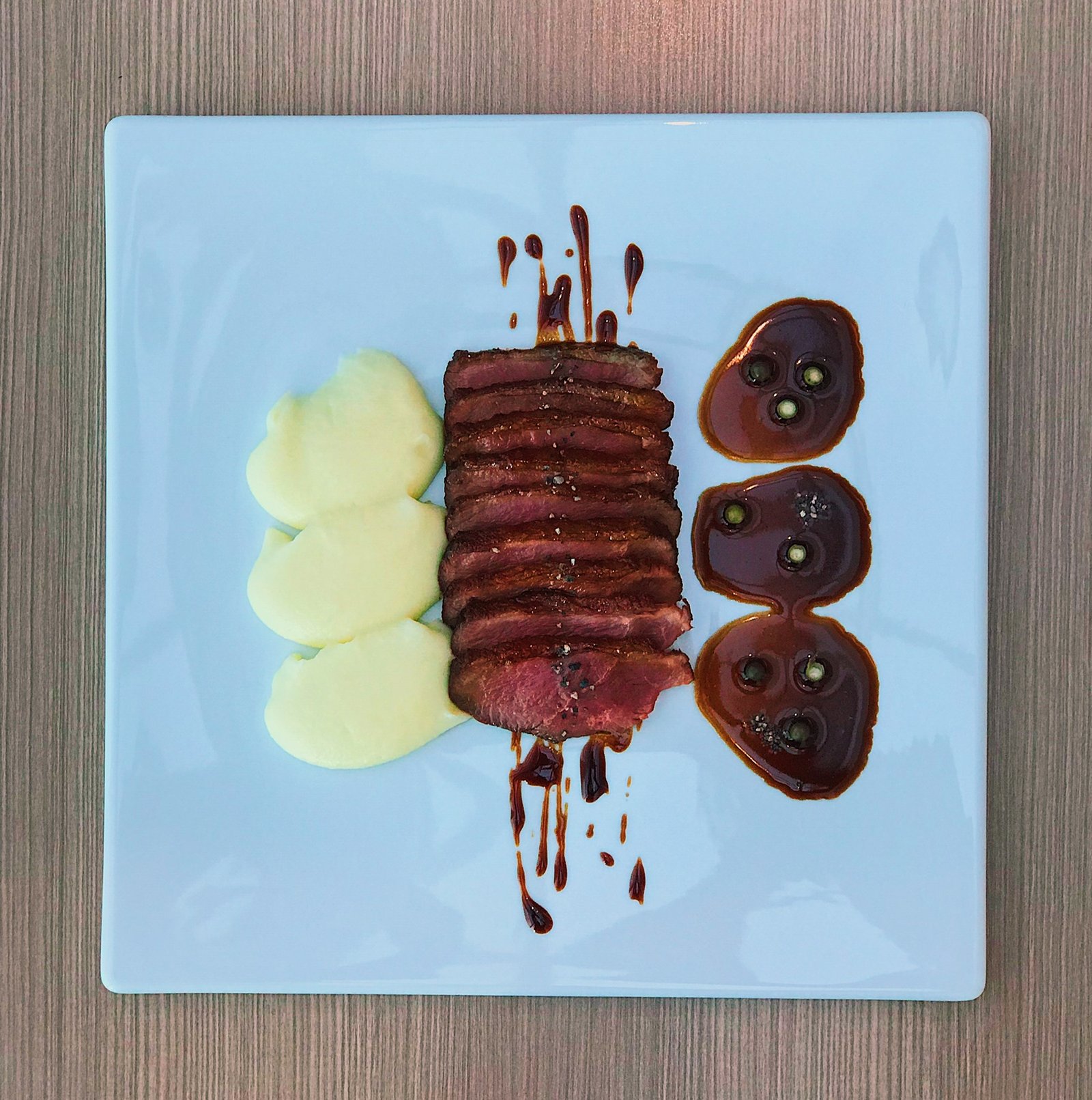 Magret de pato do La Varenne em Curitiba